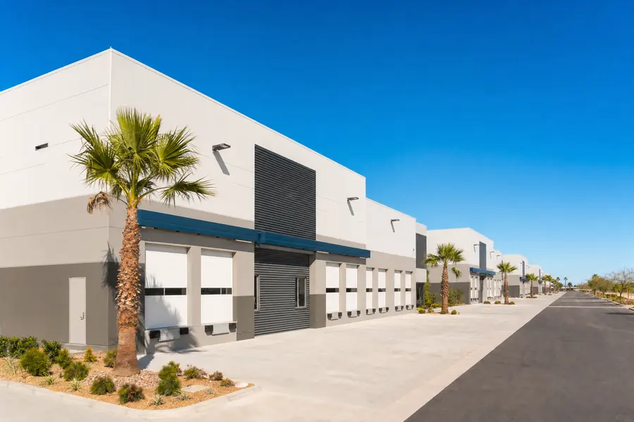Warehouse loading bays in Broward County