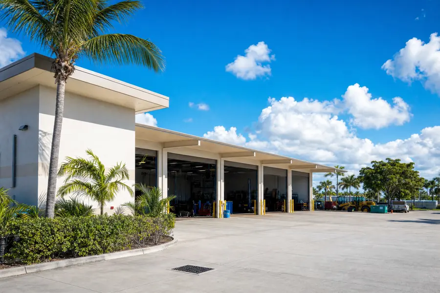 Small industrial service park with roll-up bays in Pompano Beach, Florida